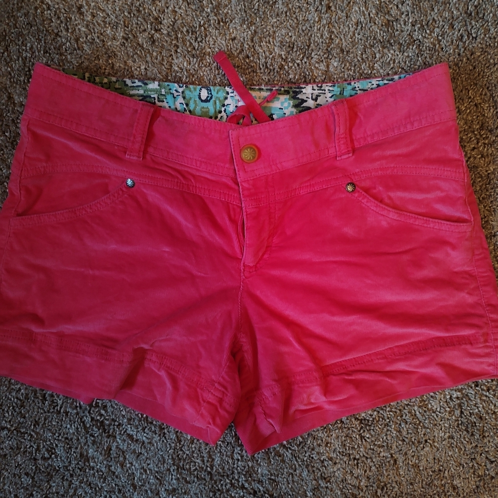 Athleta pink pica corduroy shorts size 4